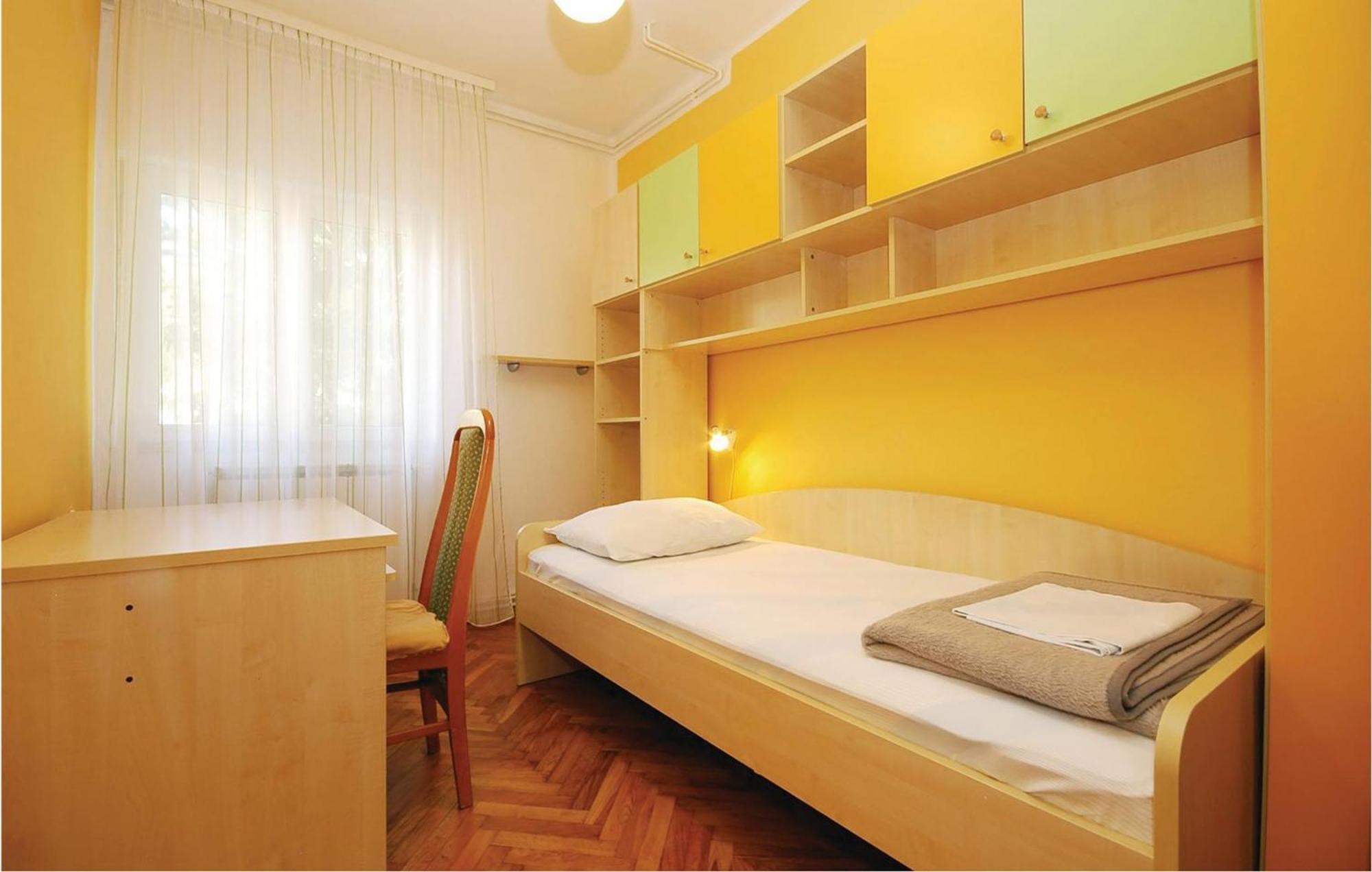 8 Bedroom Gorgeous Home In Kožino Esterno foto